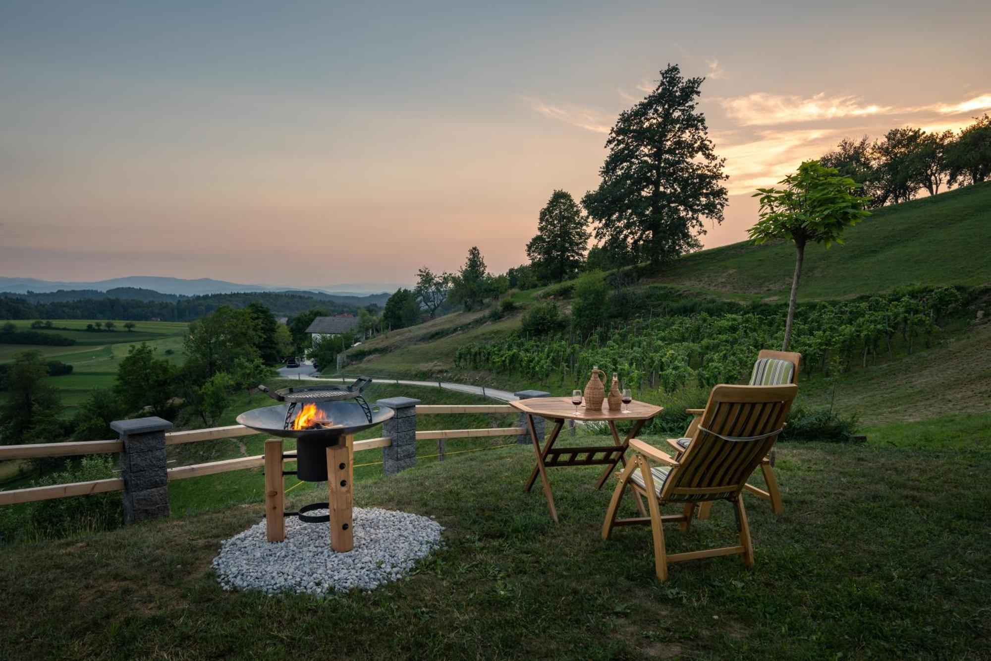 Vineyard Cottage Krivic Trebelno Εξωτερικό φωτογραφία
